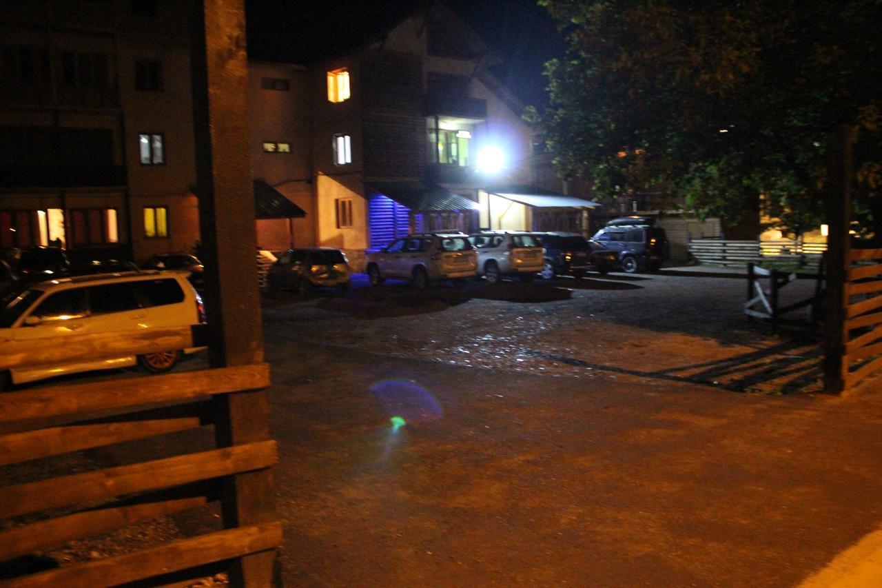 Salome Guest House Mestia Zewnętrze zdjęcie
